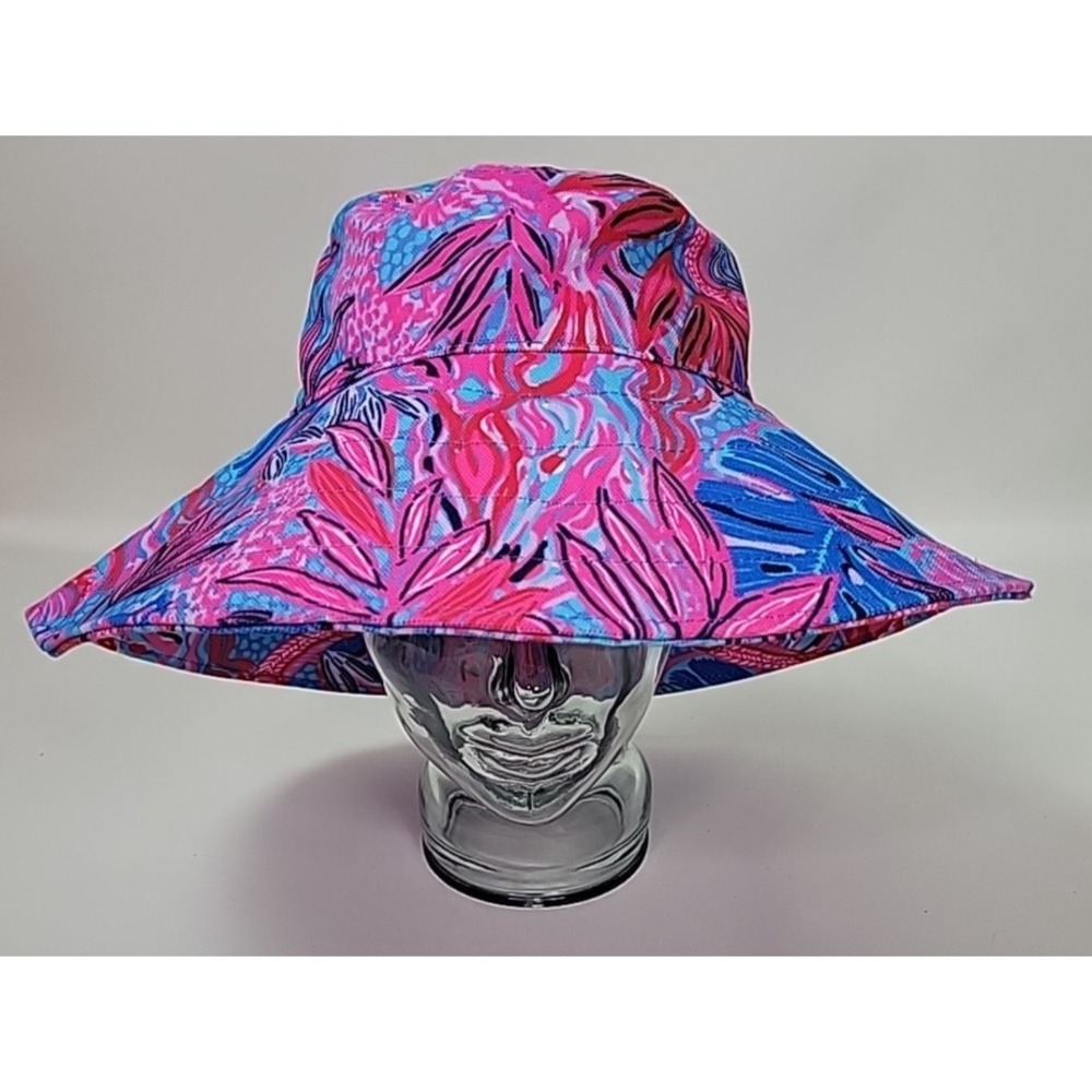 Lilly Pulitzer Ruby Red Wild Times Sun Bucket Hat Pink Blue Tropical‎ 011560